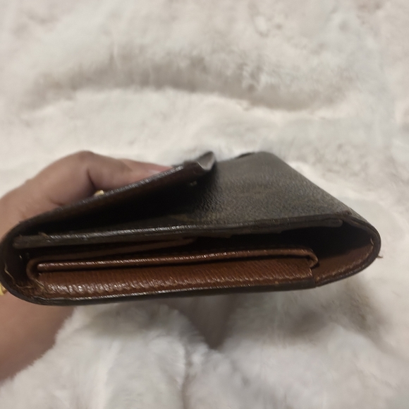 Louis Vuitton Monogram Long Wallet on Chain - Picture 7 of 9